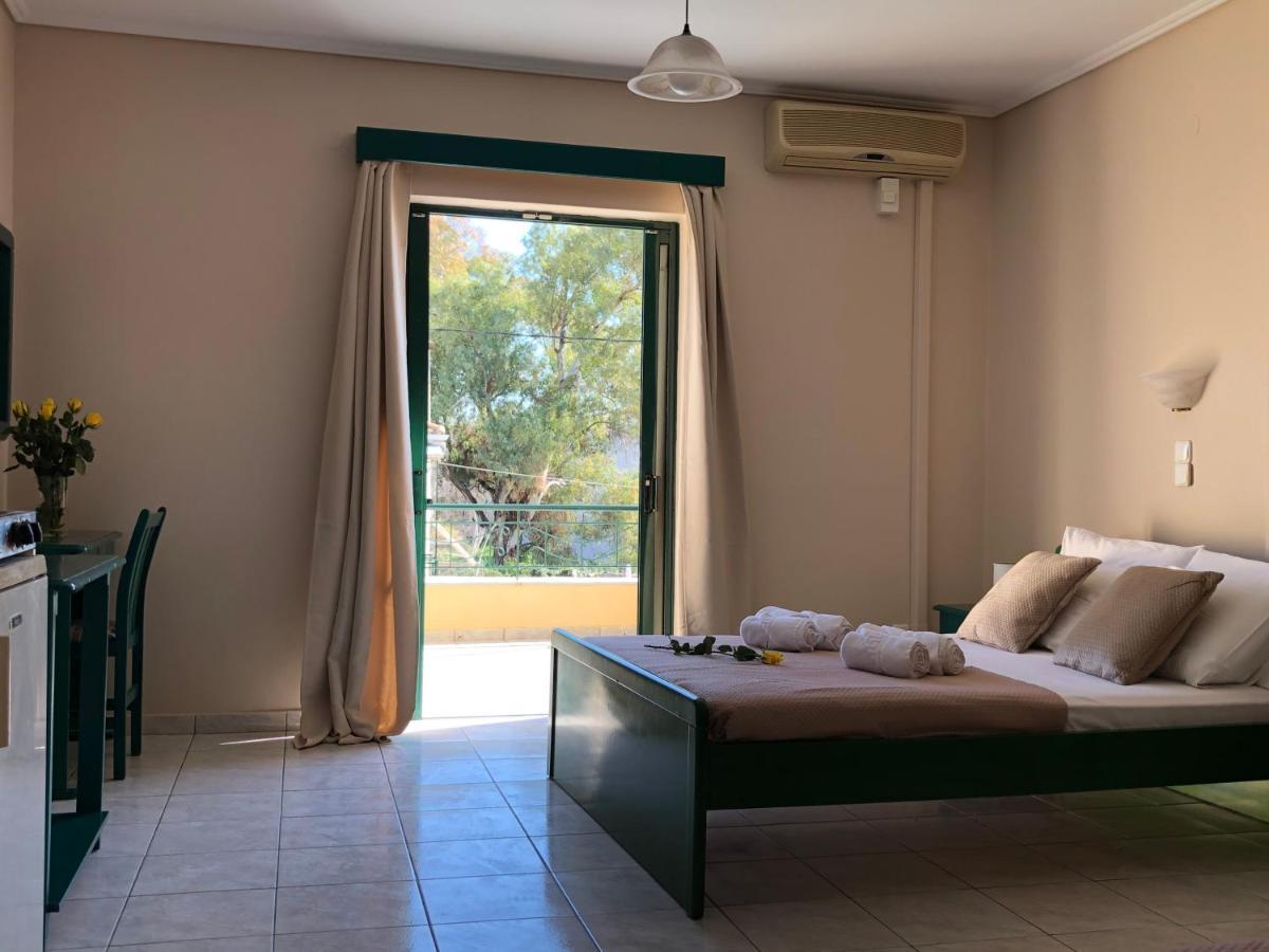 C.Katopodis Center Apartment Nydri  Exterior foto